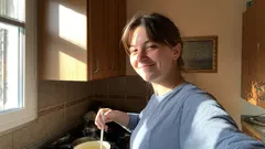 Dům bez zápachu spáleniny po vaření: jednoduché tipy, které zápach zcela odstraní